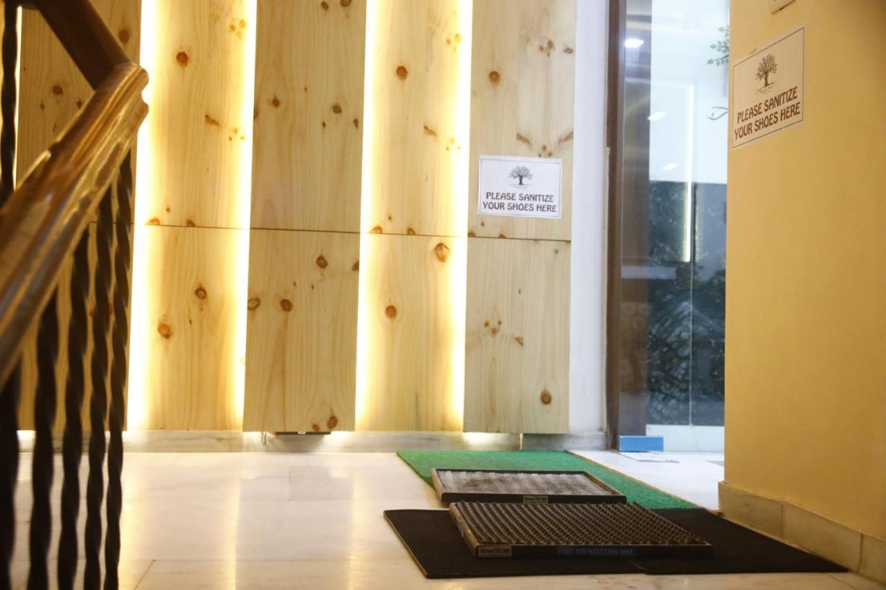 Bed and Breakfast Peepal Tree Residency Near Max Hospital Saket Neu-Delhi Exterior foto
